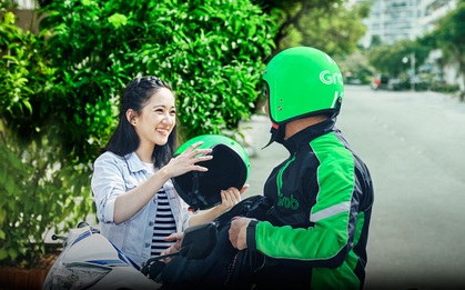 Sinh viên kiếm thêm khá khẩm nhờ "Xe ôm sờ-mát-phôn"