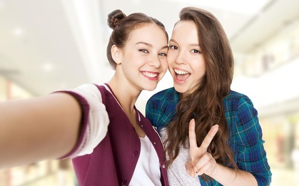 4 tuyệt chiêu selfie để có những tấm hình "ảo tung chảo"