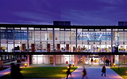 Du học Anh Quốc không cần IELTS cùng ĐH Brighton - Anh Quốc