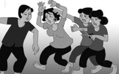 Công an điều tra nhóm nghi can đánh ghen, cắt tóc, đạp vào vùng kín người phụ nữ