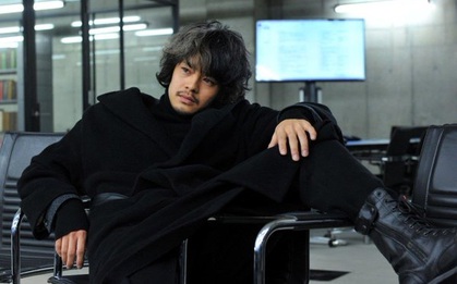 Fan háo hức khi diện kiến tạo hình “hậu duệ của L” trong Death Note 2016