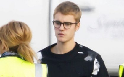 Cậu bé thích "quần tụt" năm nào giờ đã thành một Justin Bieber thư sinh và điển trai mê người