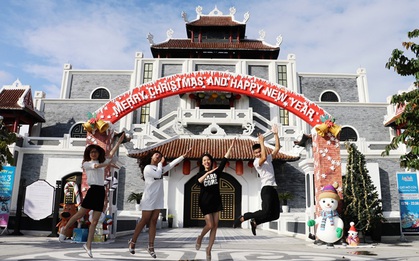 Giới trẻ thích thú với “tuyết rơi” ở Asia Park