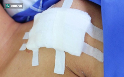 Bị sao đỏ nhắc nhở, nam sinh chặn đâm bạn ngay trước cổng trường