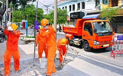 Lát đá hoa cương vỉa hè nghìn tỷ: Lợi bất cập hại