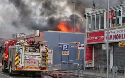 Cháy chợ người Việt ở Footscray, tây Melbourne, Úc