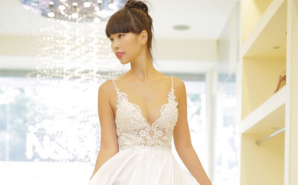 Hà Anh mặc váy cưới sexy, khoe nhẫn đính 90 viên kim cương