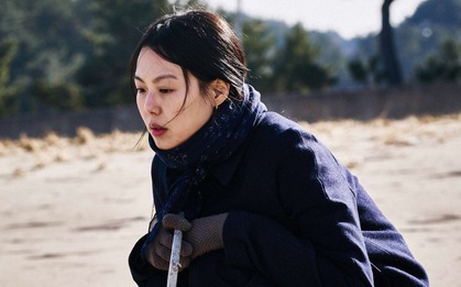 Người đẹp tai tiếng Kim Min Hee lần thứ hai trở thành Ảnh hậu quốc tế