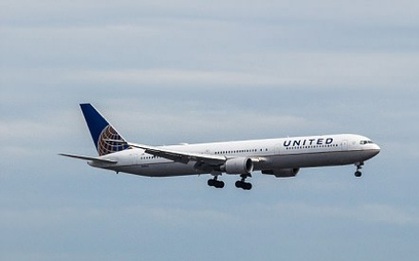 United Airlines bị tố cố tình phớt lờ hành vi quấy rối tình dục của hành khách say xỉn trên chuyến bay