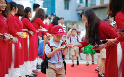 Lễ Khai giảng ấn tượng ở ngôi trường đầu tiên của Vinschool tại TP.HCM