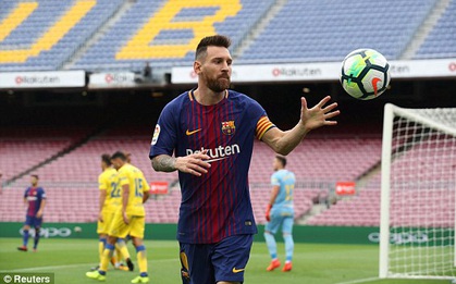 Messi lập cú đúp trong 7 phút, Barca xây chắc ngôi đầu