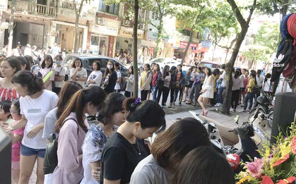 May Boutique "bùng nổ" khai trương, thu hút đông đảo bạn trẻ tham dự