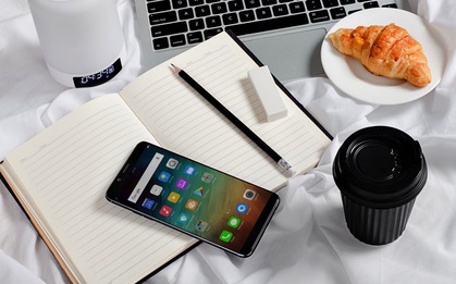 Bộ quà lần đầu xuất hiện của chiếc OPPO F5 màn hình tràn viền có gì hot?