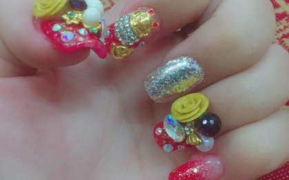 Cô gái bức xúc vì làm móng tay chơi Tết gần 2,4 triệu đồng, chủ tiệm nail ở Sài Gòn lên tiếng