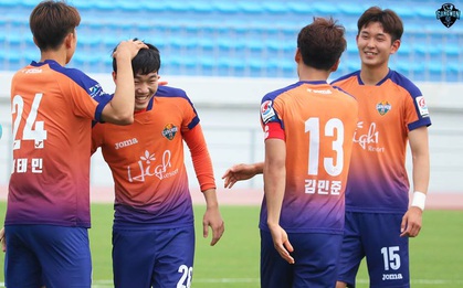 Xuân Trường chắc chắn đá trận ra mắt Gangwon