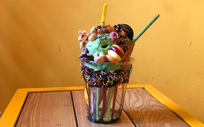 Đang nóng, nếu bạn chưa "phát điên" thì hãy thử đi ăn "Kem điên" đang hot một lần