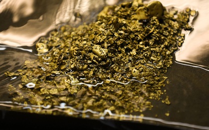 Mỗi năm tìm thấy 43kg vàng dưới cống ở Thụy Sĩ, nguồn gốc số vàng triệu đô ấy đến từ...