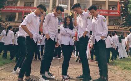 "Vườn sao băng" đời thực: Nữ sinh Lào Cai lọt thỏm giữa 4 chàng bạn thân đẹp trai, học giỏi, mê bóng rổ