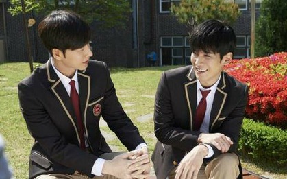 Gây sốt với Man to Man chưa đủ, Park Hae Jin còn trẻ hớp hồn ở “Cheese In The Trap” bản điện ảnh