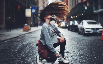 Phụ nữ thông minh vừa phải thôi, thông minh quá lấy đâu ra hạnh phúc?