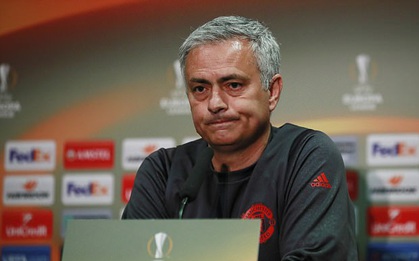 Mourinho: "Man Utd không đánh bạc khi dồn sức cho Europa League"