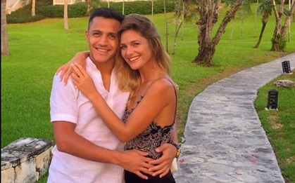 Alexis Sanchez khoe bạn gái mới là diễn viên Chile