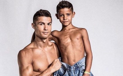 Con trai Ronaldo gây sốt khi ghi 6 bàn một trận