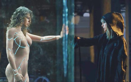 Đây là ý nghĩa của cảnh Taylor Swift phóng sấm sét giết chính mình trong MV mới