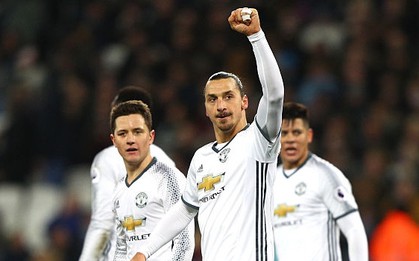 Ibrahimovic lại nổ súng, Man Utd thắng trận thứ sáu liên tiếp