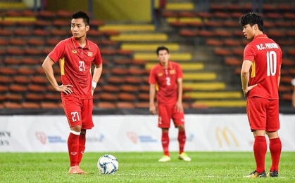 U22 Việt Nam thua đậm Thái Lan, cúi đầu rời SEA Games