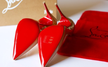 Lý do những đôi giày cao gót Christian Louboutin trứ danh lại có đế màu đỏ độc nhất vô nhị