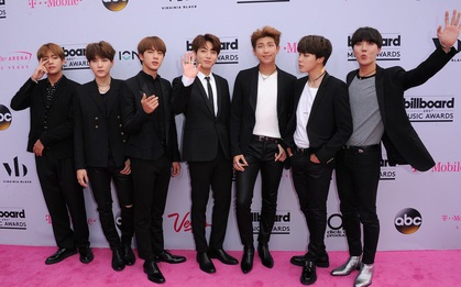 BTS bỗng dưng được Vogue Mỹ khen là nhóm nhạc mặc đẹp nhất Billboard 2017
