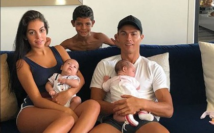 Không còn nghi ngờ gì nữa, Ronaldo đã xem Georgina như người một nhà