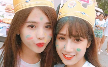 Mặt mũi lấm lem nhưng 2 cô bạn Hà Nội vẫn xinh xuất sắc khi check-in tại Color me run!