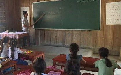 Kỷ luật khiển trách đối với cựu chủ tịch huyện “quên” trả hơn 5,6 tỷ đồng tiền hỗ trợ học sinh