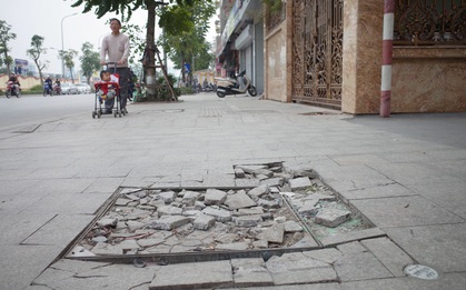 Sau một thời gian ngắn đi vào sử dụng, đá lát vỉa hè Hà Nội được quảng cáo bền tới 70 năm đã hư hỏng hàng loạt