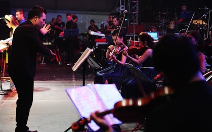 Dàn nhạc tư nhân Maius Philharmonic biểu diễn trong khuôn khổ chương trình của dàn nhạc Giao hưởng London