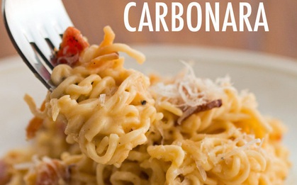 Nửa đêm đói bụng, hãy làm ngay đĩa mì gói phiên bản Carbonara siêu ngon này