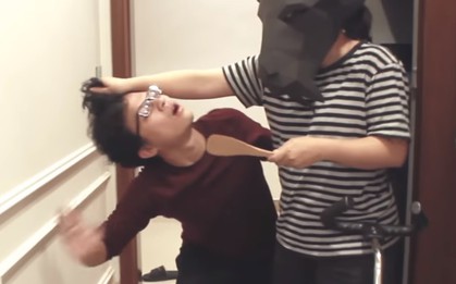 Clip chế "Chiều hôm ấy" phiên bản sợ vợ: Troll bạn thân vì lấy vợ xong không được đi chơi