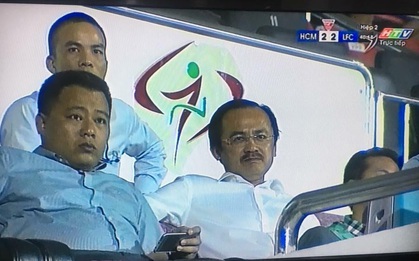 Sự im lặng đáng sợ của ông Trưởng Ban tổ chức V.League