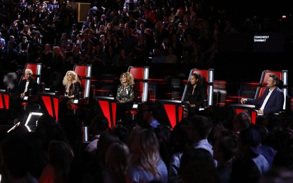 "The Voice Mỹ" xuất hiện tới 5 ghế nóng trong vòng Chung kết!