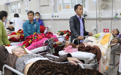 6 ngày Tết, la liệt nhập viện vì rượu