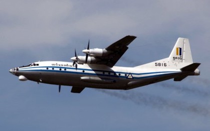 Tìm thấy 15 người còn sống trên máy bay Myanmar mất tích