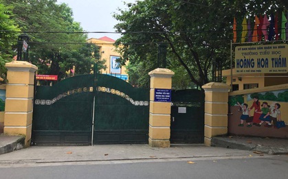 Hà Nội: Giòi ngoe nguẩy trong khay đựng thức ăn của học sinh, nhà trường giải thích do rửa bát không sạch