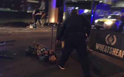 Xuất hiện hình ảnh được cho là nghi phạm vụ tấn công London bị cảnh sát bắn