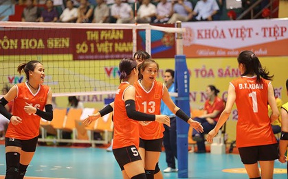 VTV Cup: Kim Huệ tỏa sáng, nữ Việt Nam thắng tưng bừng