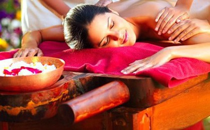 Phụ nữ trên thế giới đang vượt qua căng thẳng như thế nào?