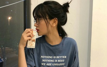 Hỏi vì sao bạn gái ăn uống luôn mồm, chàng trai nhận được câu trả lời còn choáng hơn