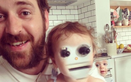 15 bức ảnh chụp "đổi mặt" với trẻ con kinh hoàng đến nỗi khiến bạn không dám ngủ