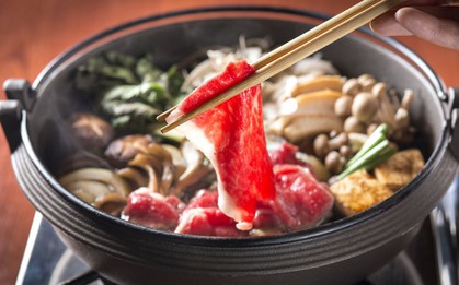 Mê ẩm thực Nhật Bản mà không biết món Sukiyaki hấp dẫn này thì quả là đáng tiếc